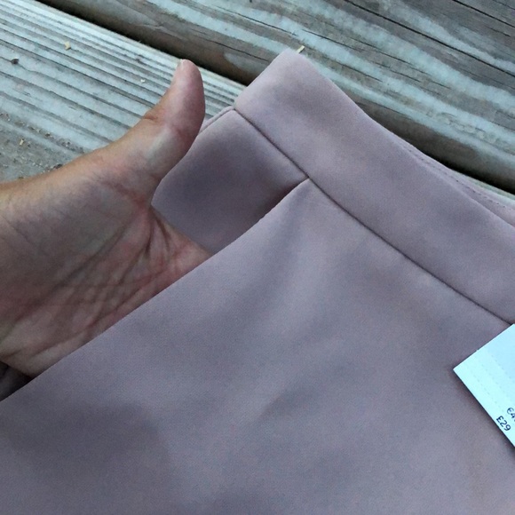 NWT! - TOPSHOP Ruffle Hem Shorts - Picture 7 of 8